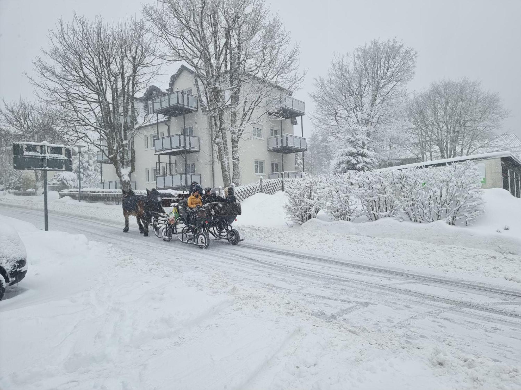 Hotel Zum Gruendle Oberhof  Extérieur photo